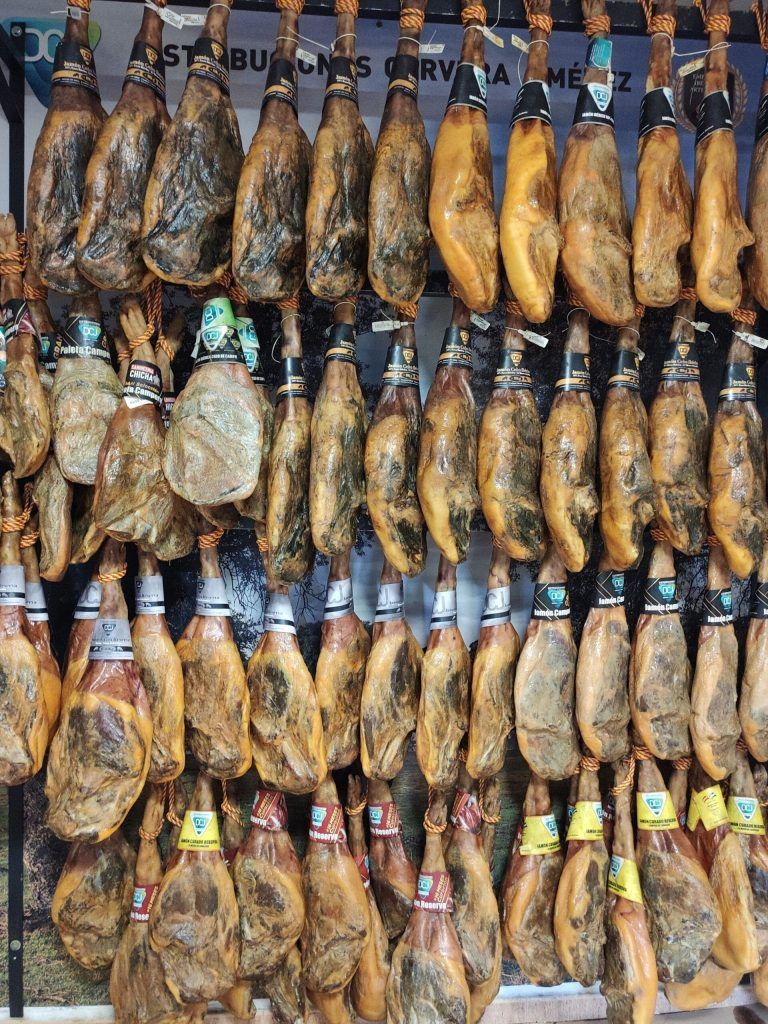 Selección de jamones ibericos, duroc, de cebo y jamones fuera de norma de lotesdesabor.com
