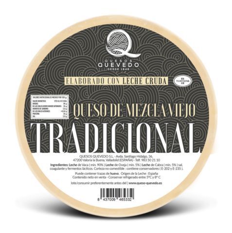 Queso mezcla tradicional añejo de la queseria quevedo de valladolid