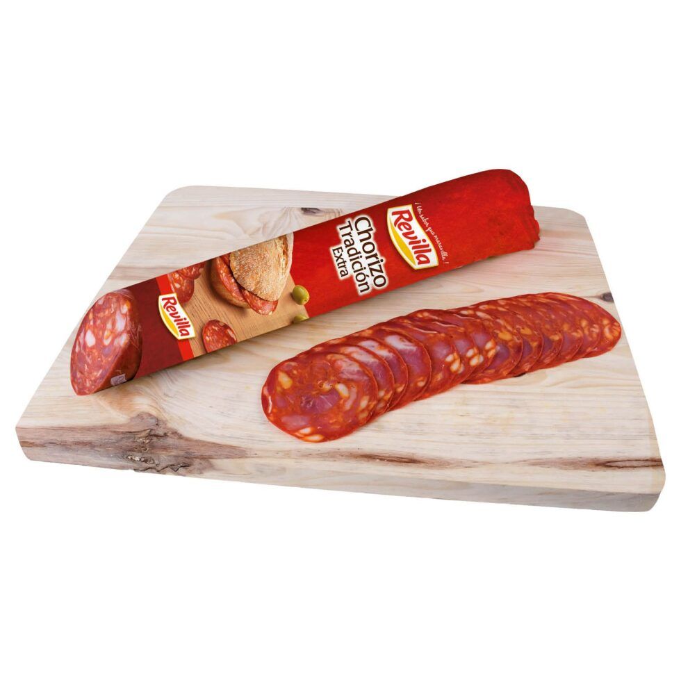 chorizo revilla tradicion en una pieza de casi dos kilos de peso